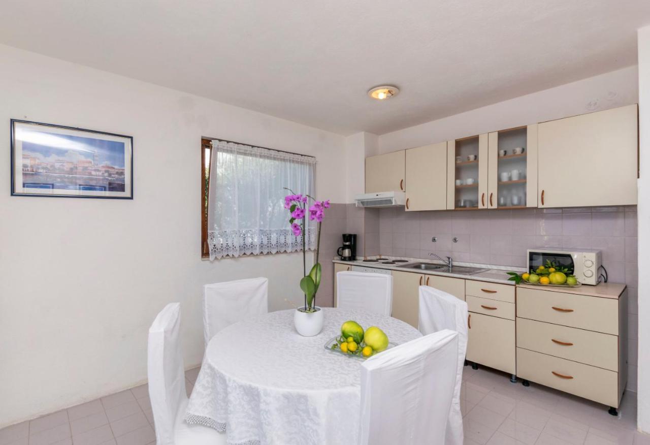 Apartments Dragica Donji Okrug  Ngoại thất bức ảnh
